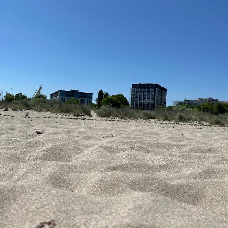 Apartament Deluxe Karina-Free Parking Burgas City Eksteriør billede
