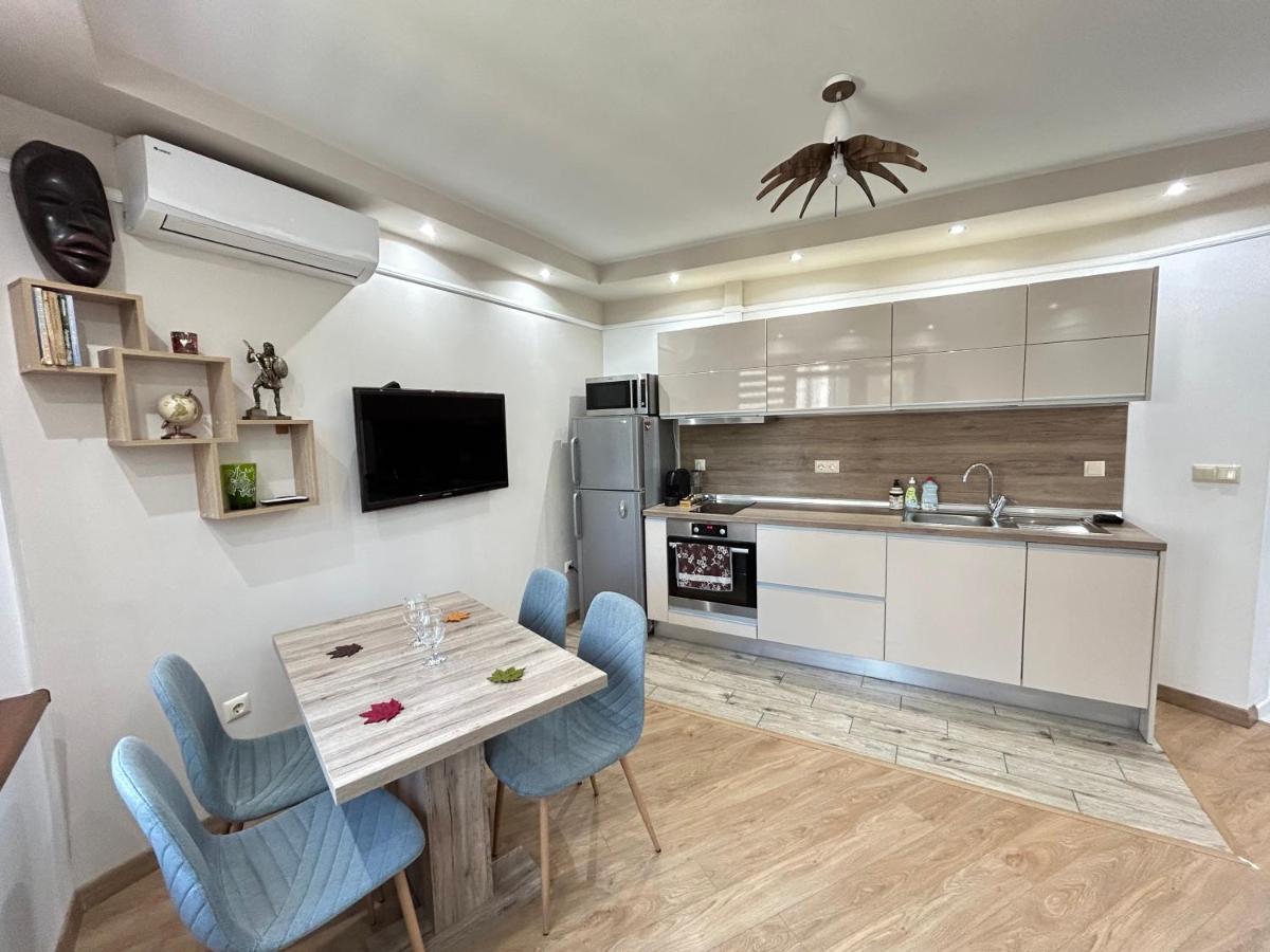 Apartament Deluxe Karina-Free Parking Burgas City Eksteriør billede