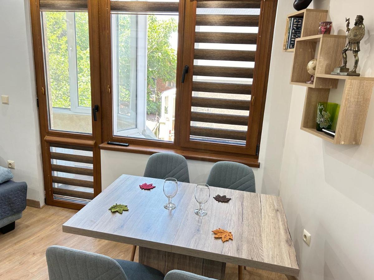 Apartament Deluxe Karina-Free Parking Burgas City Eksteriør billede