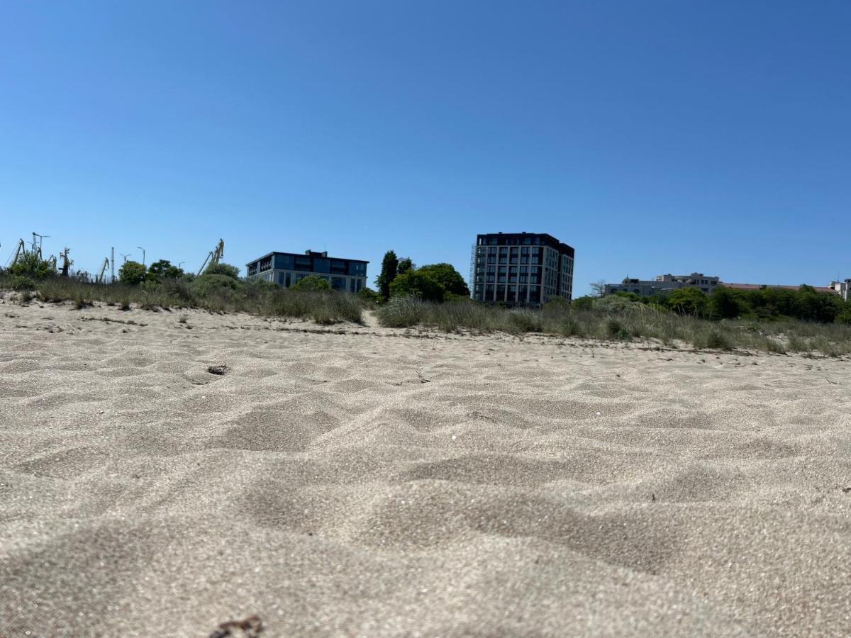 Apartament Deluxe Karina-Free Parking Burgas City Eksteriør billede
